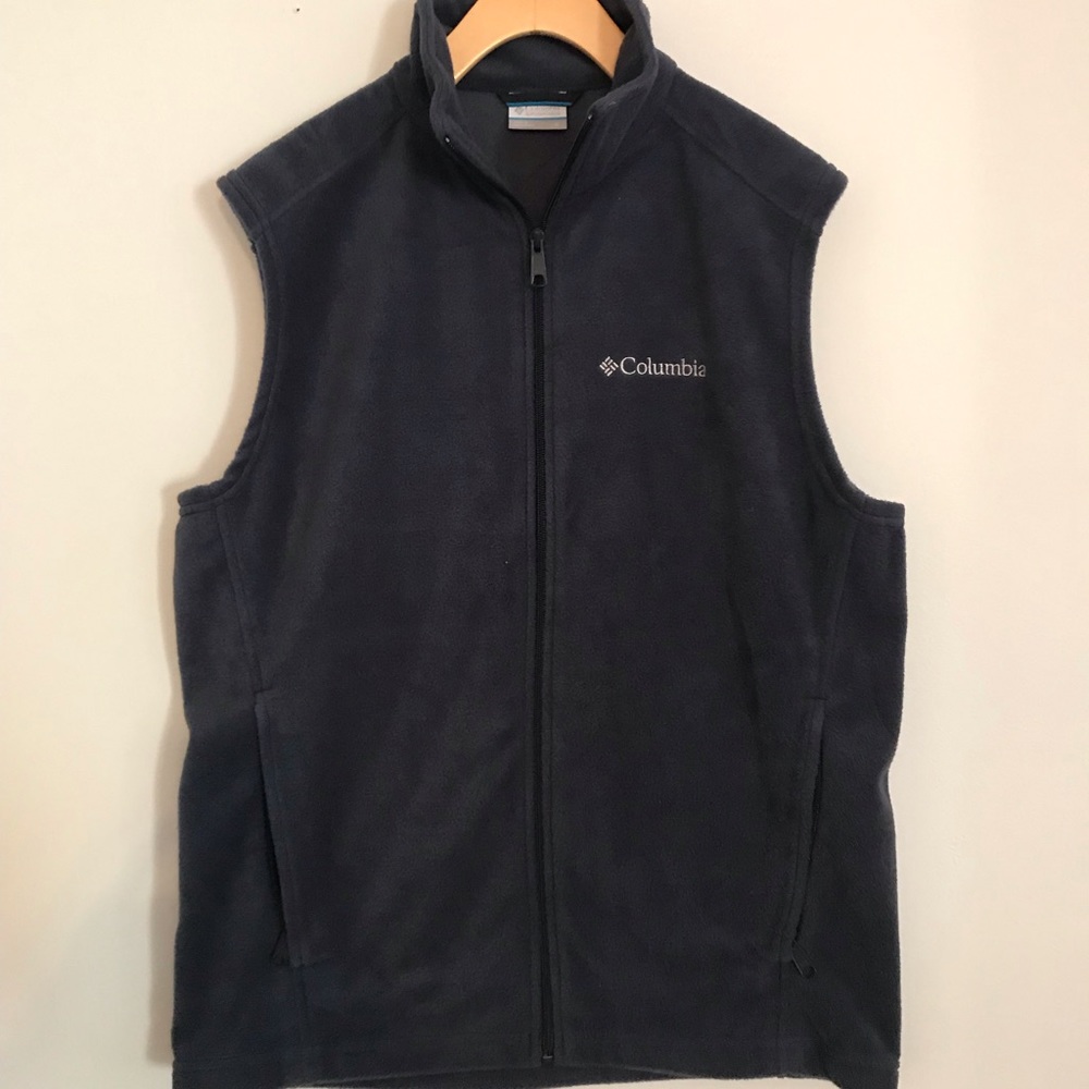 Columbia, Men’s Small, Blue Vest, very soft!